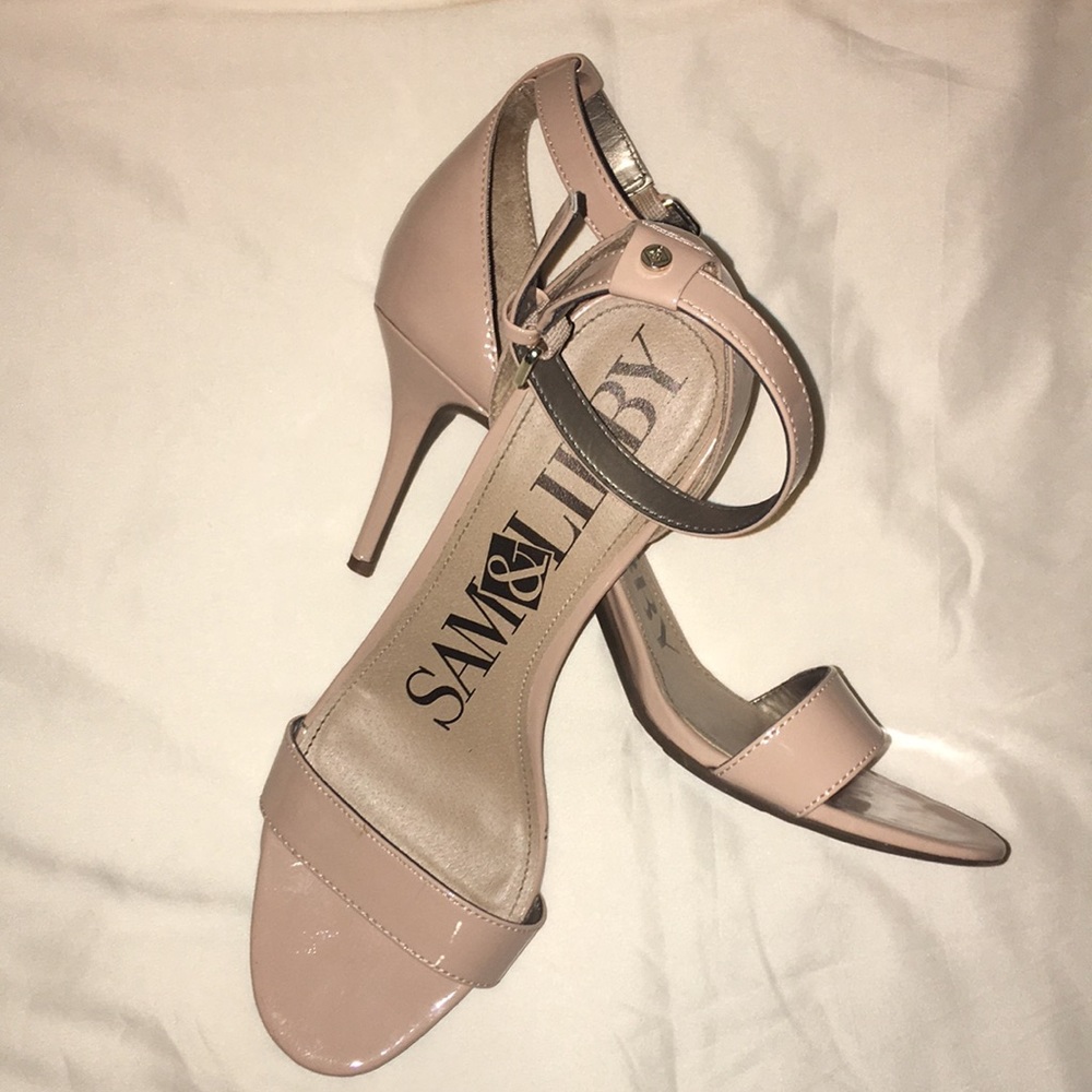 Sam & Libby Ankle Strap Sandal Strap Open Toe 3” Heels 10